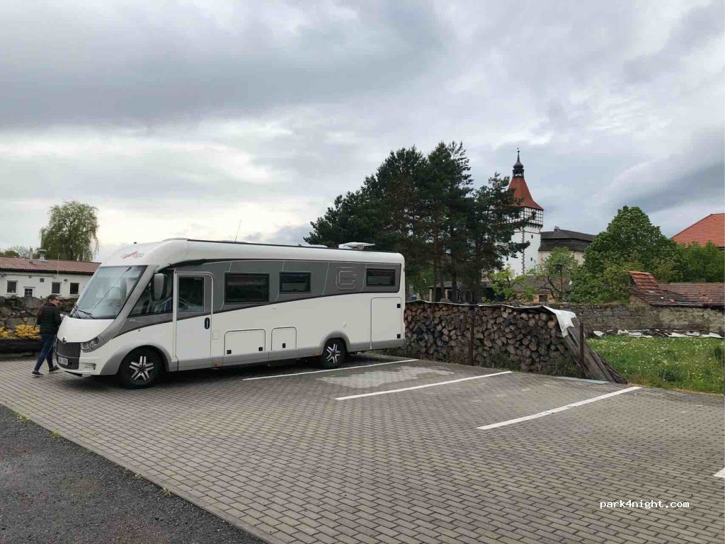 (388 01) Blatná - V Podzámčí — foto