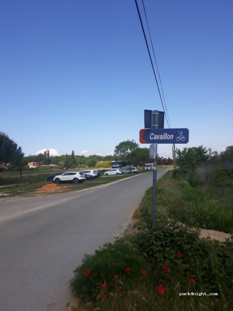 (84660) Maubec - 409 Chemin du Carraire — foto 3