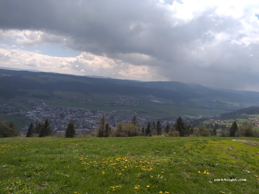 (25500) Les Fins - Unnamed Road — foto