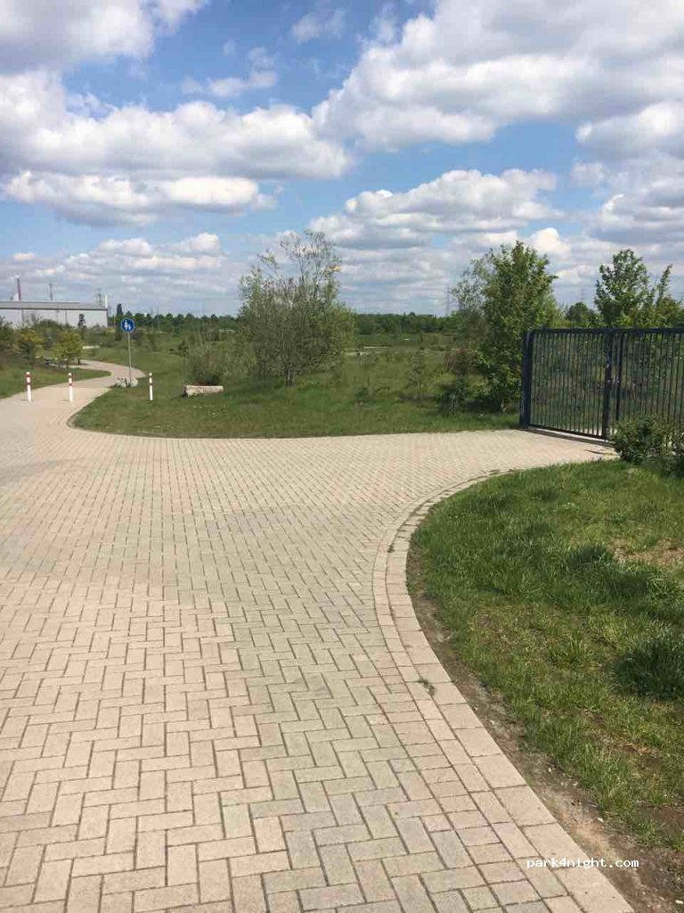 (41470) Neuss - Am Henselgraben — foto 3