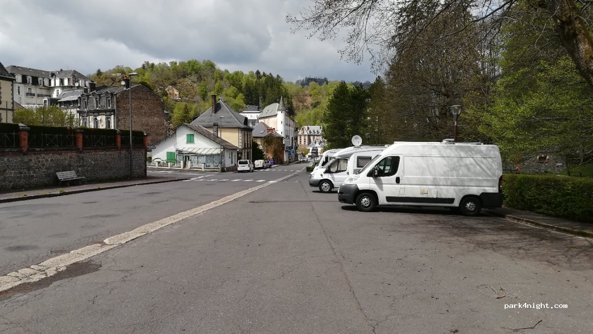 (63150) La Bourboule - 2 Rue du Général Mangin — foto