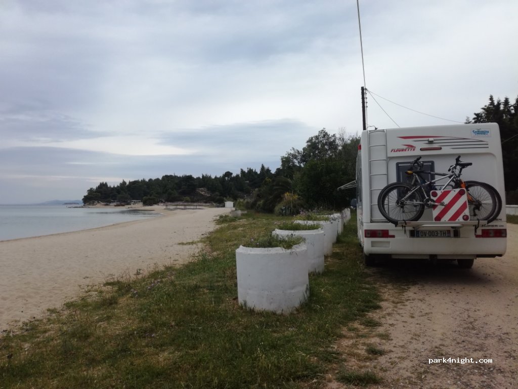(630 88) Sithonia - Eparchiaki Odos Nikitis-Sartis — foto