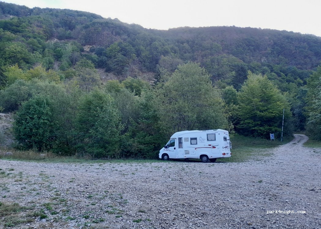 (01410) Chézery-Forens - Unnamed Road — foto 3