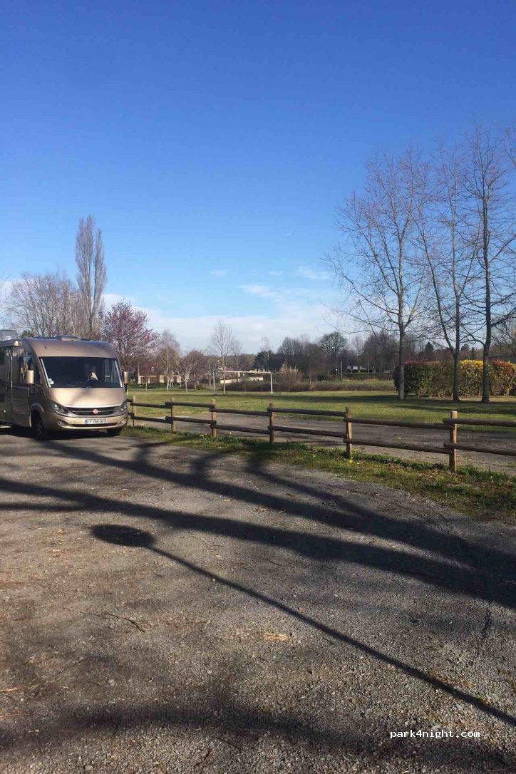 (64680) Ogeu-les-Bains - 1-15 Rue Bordé de Saut — foto 2