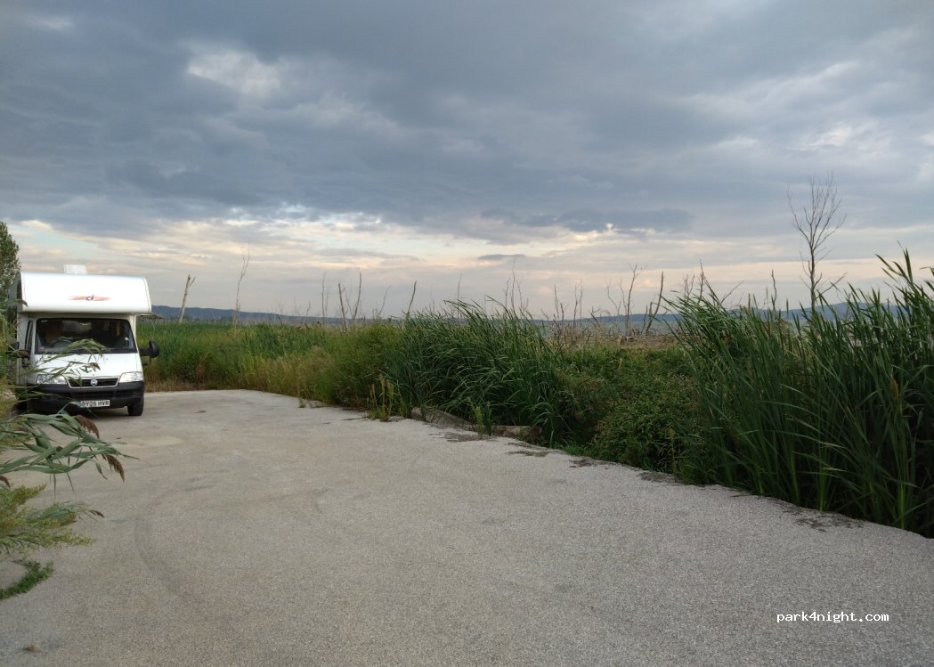 (610 03) Mouries - Unnamed Road — foto 2