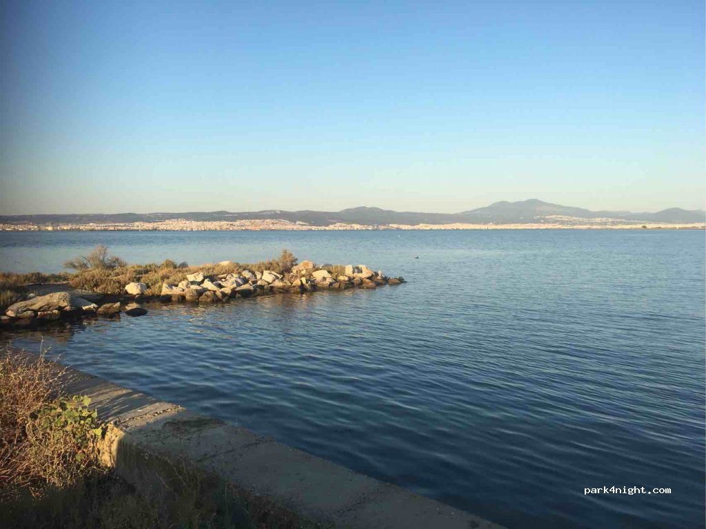 (570 09) Sindos - Unnamed Road — foto