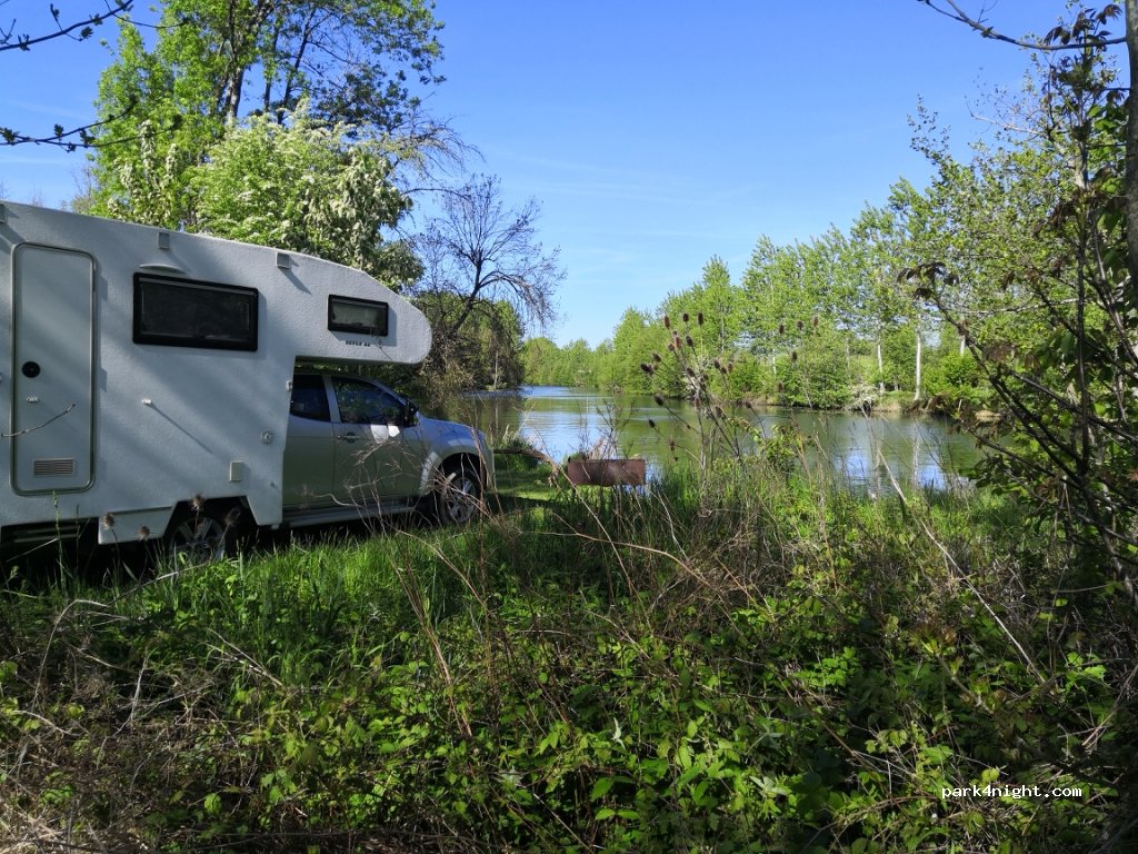 (89460) Sainte-Pallaye - Le Pré de l'Ysle — foto