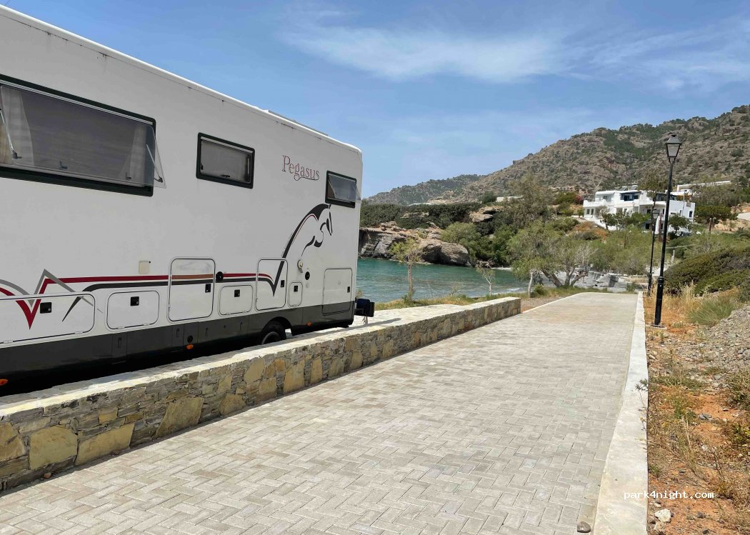 (720 55) Agios Panteleimonas - Eparchiaki Odos Ierapetras - Sitias — foto