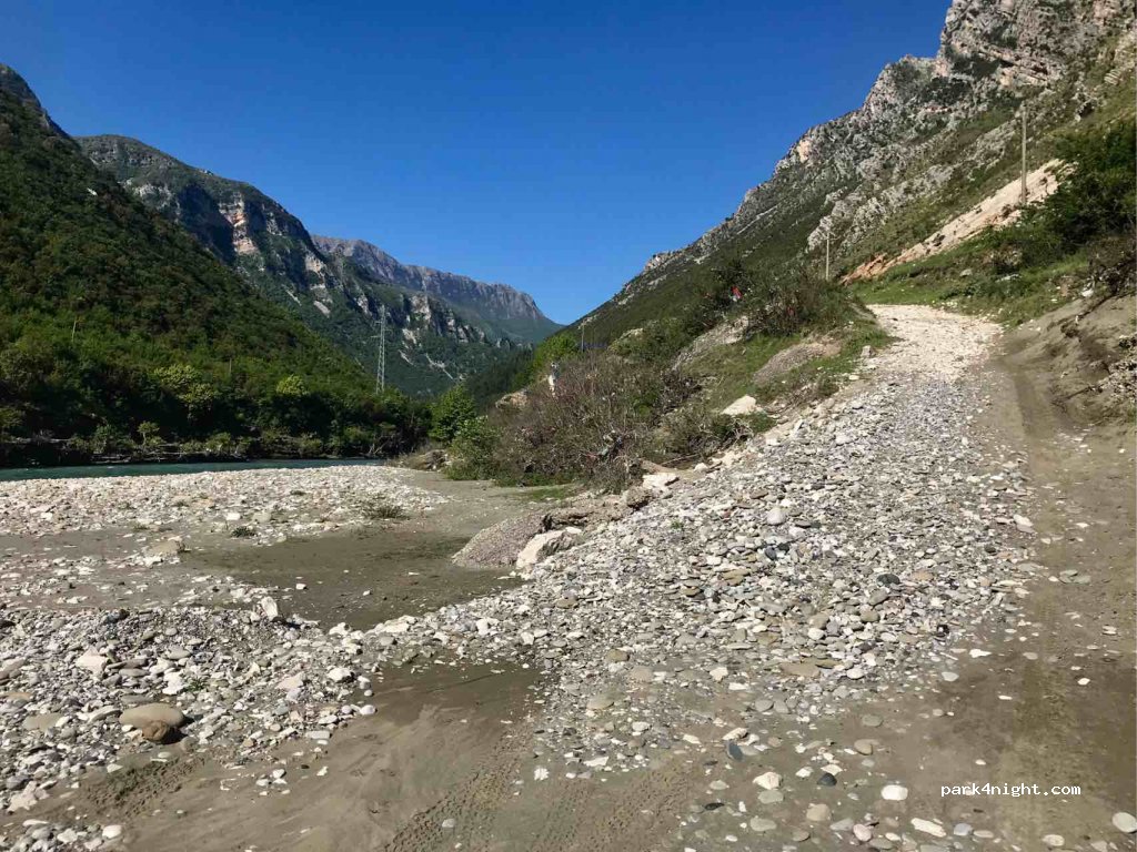 () Këlcyrë - SH75 — foto