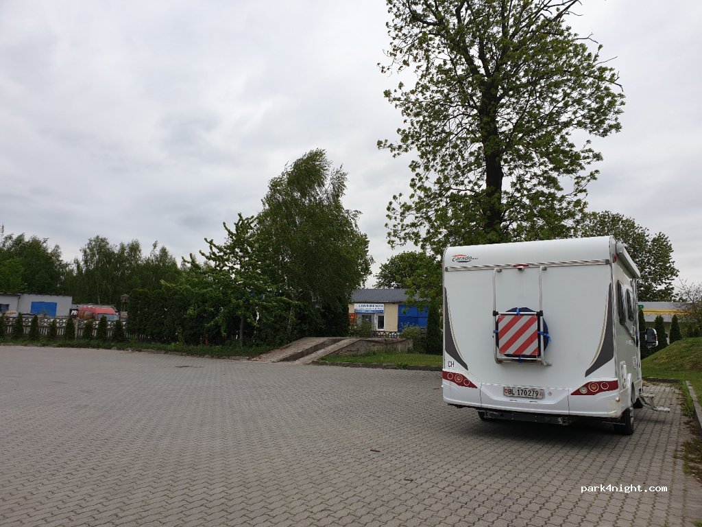 (62-709) Malanów - 4 Parkowa — foto 2