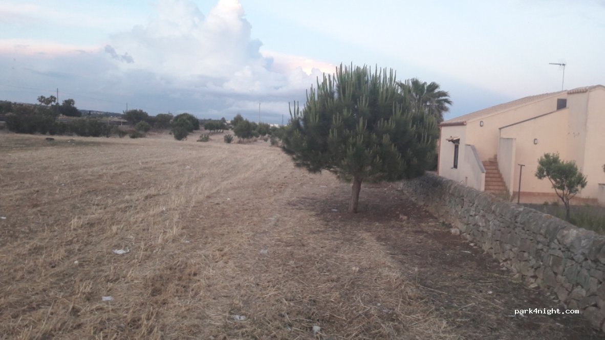 (97018) Scicli - Strada Provinciale 65 — foto 2