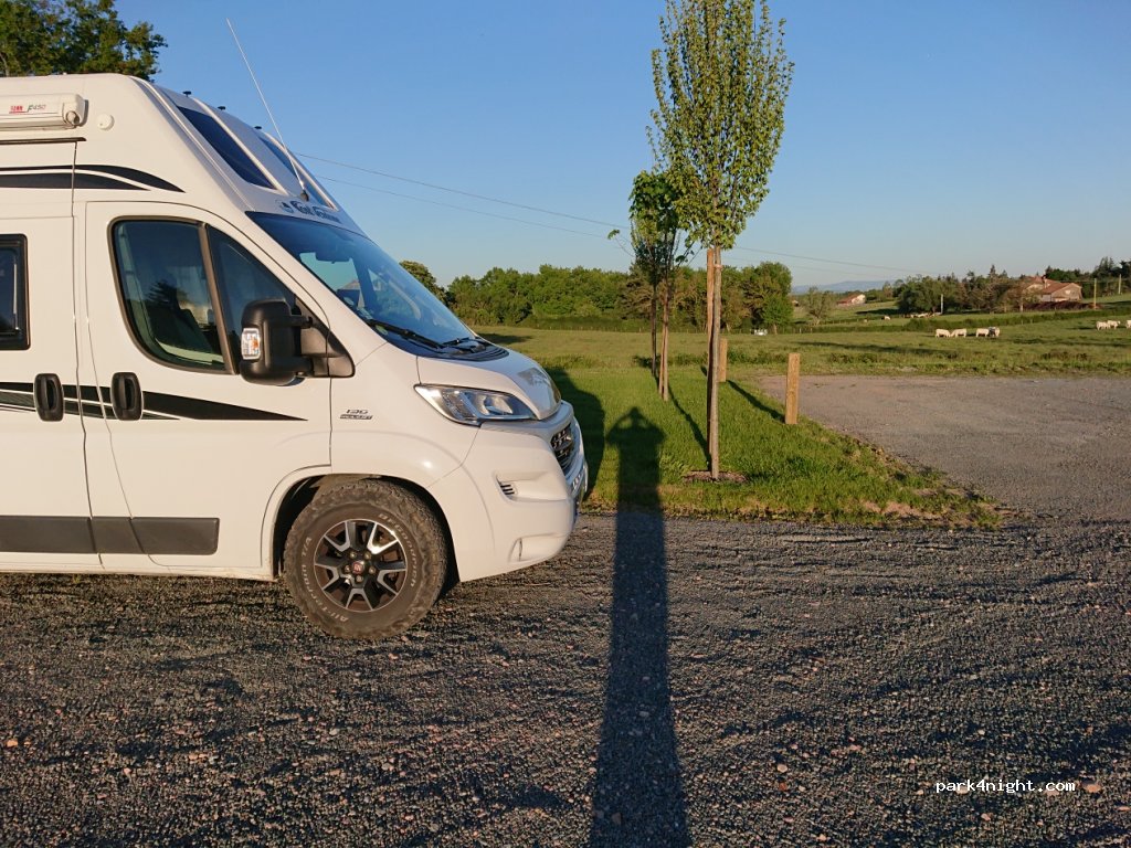 (42820) Ambierle - Cusin — foto