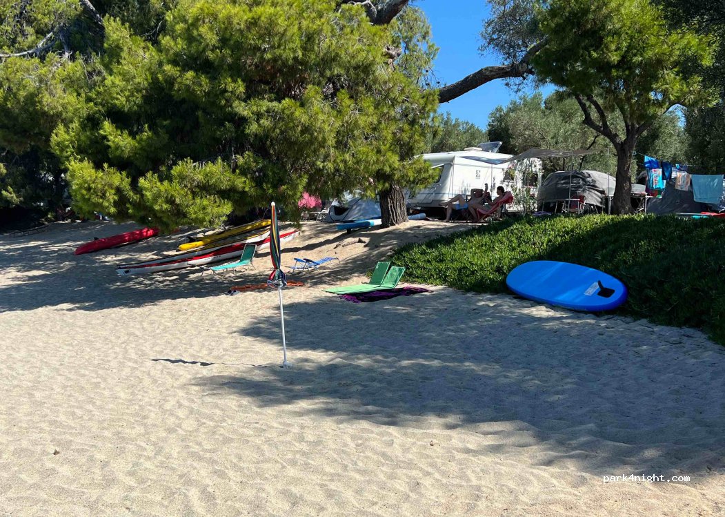 Areti Camping & Bungalows — foto
