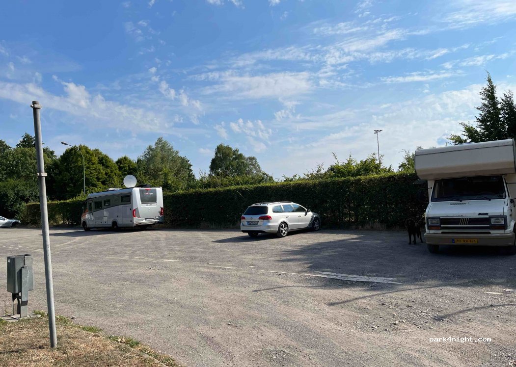 (47918) Tönisvorst - Am Sportplatz 1 — foto 3