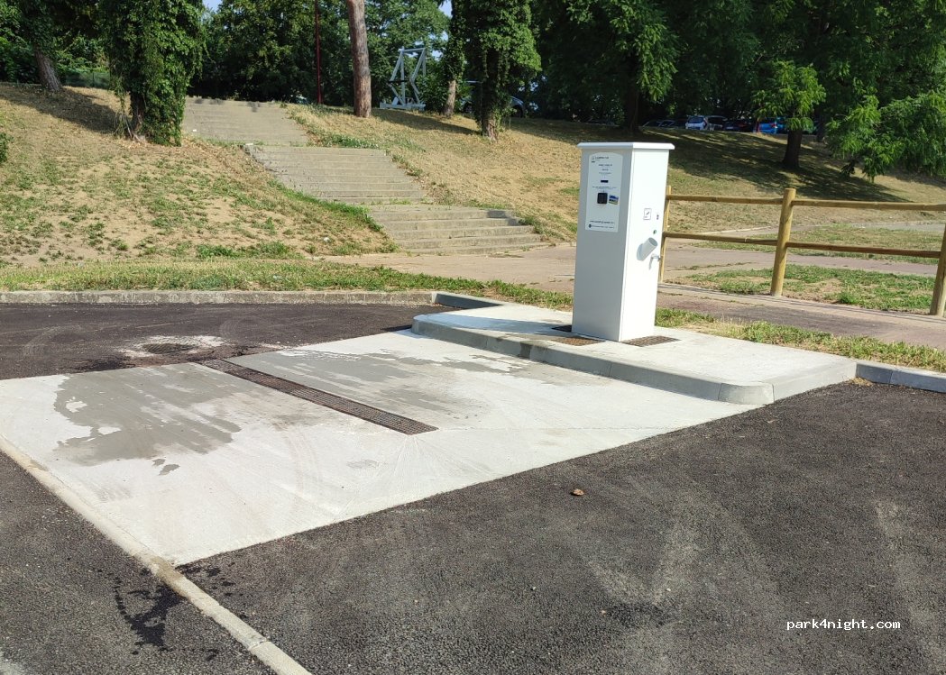 (01400) Châtillon-sur-Chalaronne - 89 Rue des Peupliers — foto 2