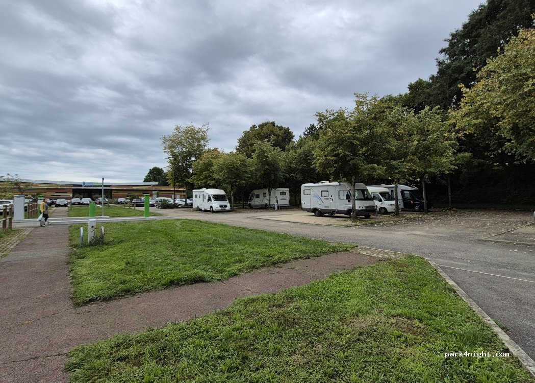 (01400) Châtillon-sur-Chalaronne - 89 Rue des Peupliers — foto 5