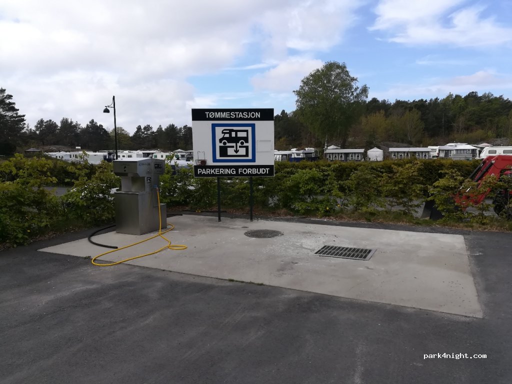 (4885) Grimstad - Unnamed Road — foto