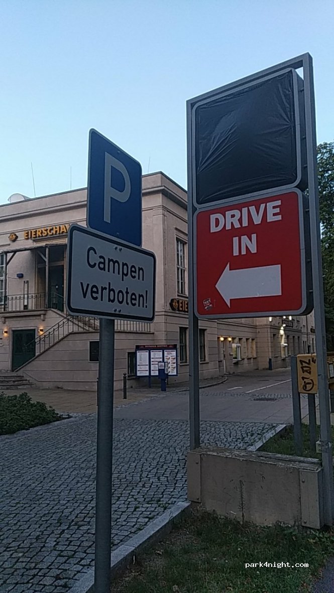 (12435) Berlin - Puschkinallee — foto
