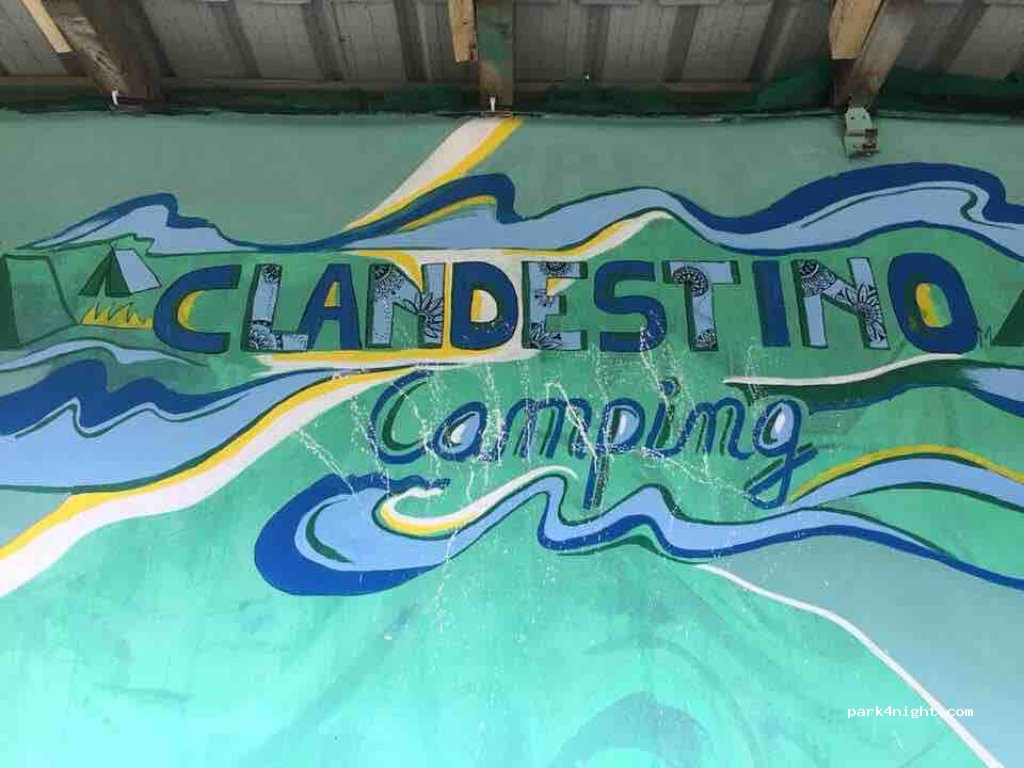 Le camping Clandestino — foto