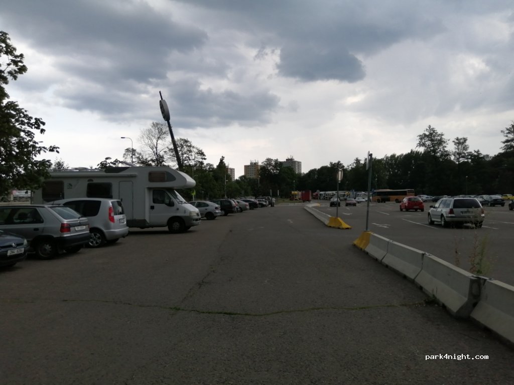 (500 09) Hradec Králové - 2 Malšovická — foto 3