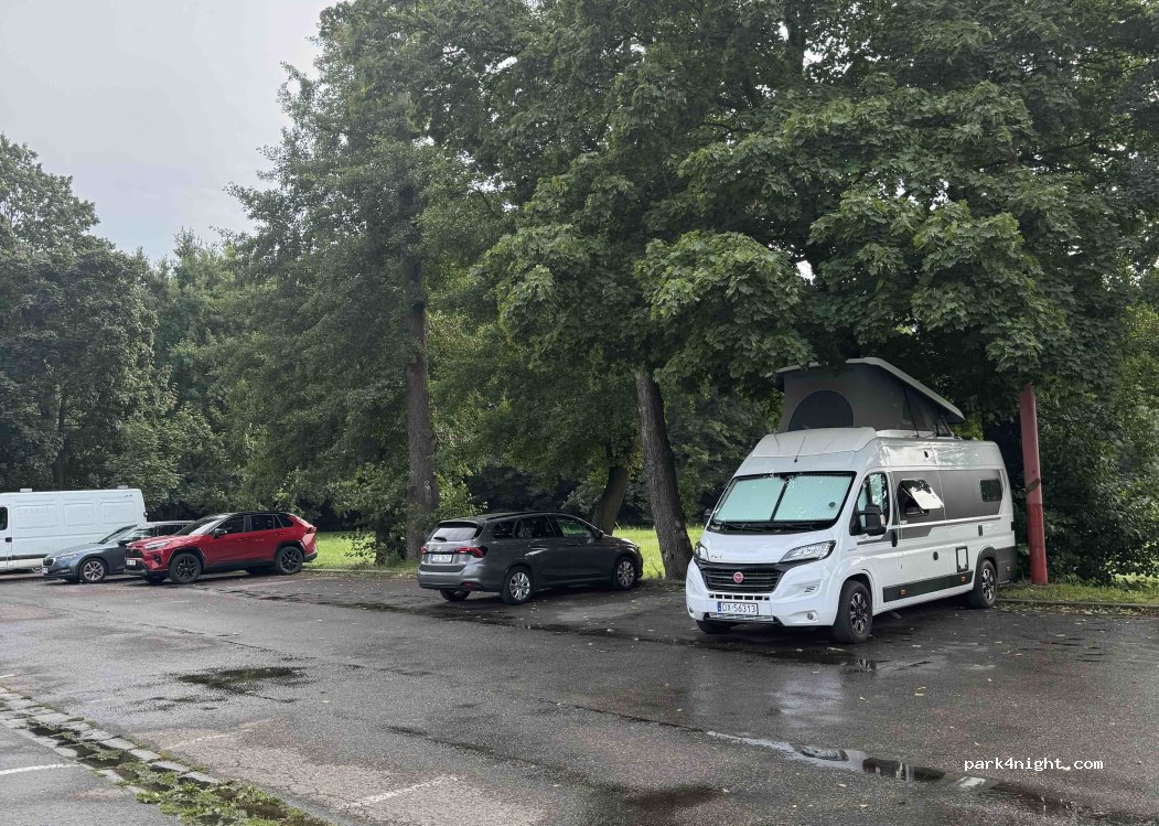 (500 09) Hradec Králové - 2 Malšovická — foto 4