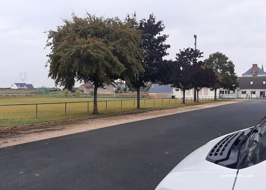(41000) Villerbon - 4-12 Rue des Touches — foto 3