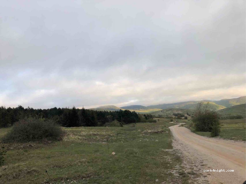 (23441) Mazin - Unnamed Road — foto