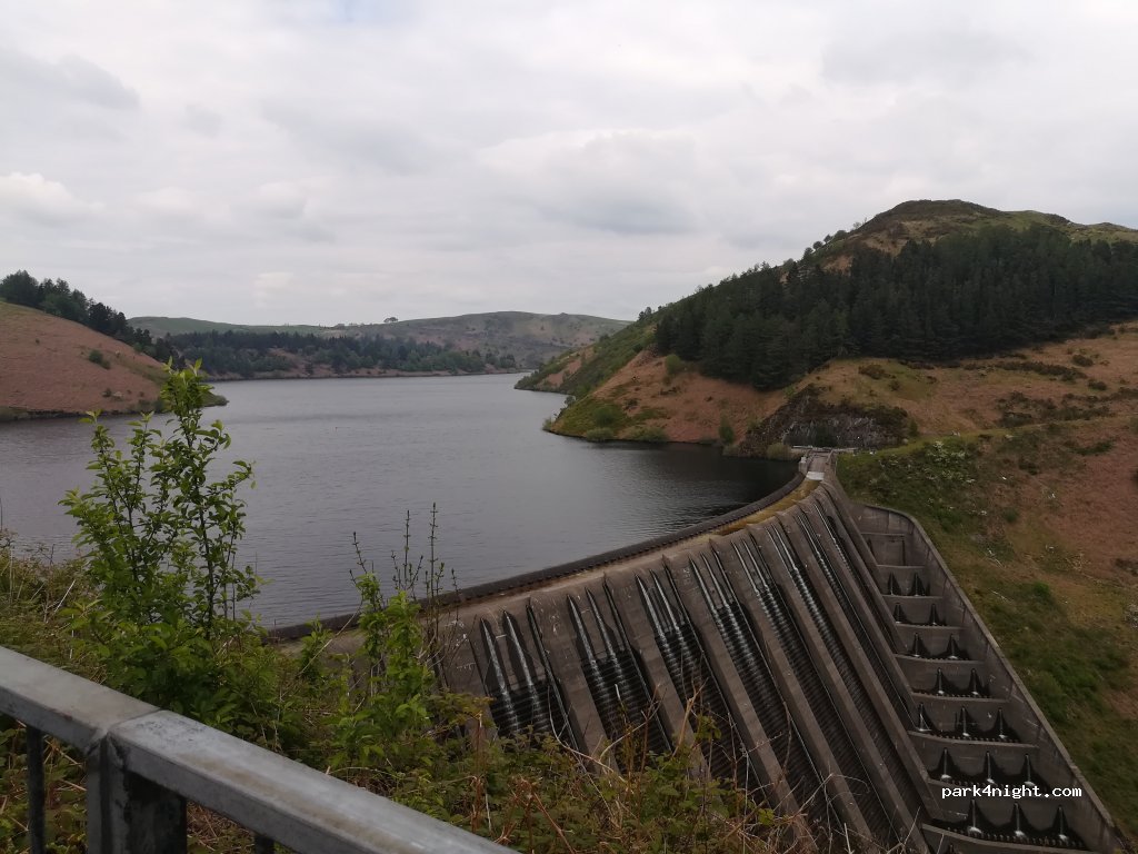 (SY18 6NX) Llanidloes - Unnamed Road — foto