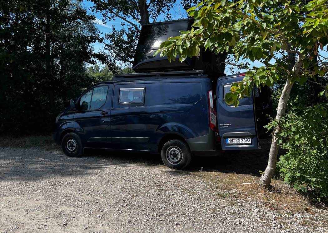 (39288) Burg (bei Magdeburg) - Unnamed Road — foto