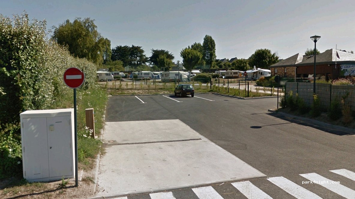 Aire de camping-car Lancieux — foto