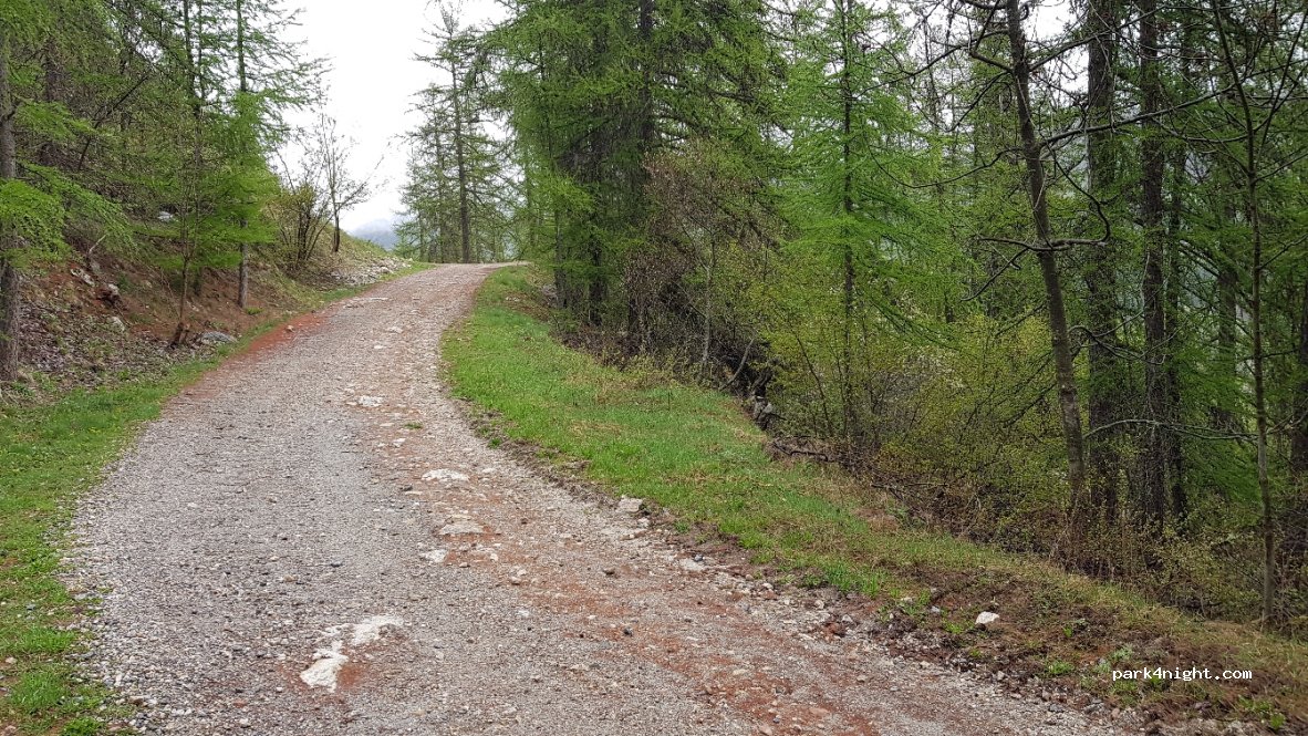 (05240) La Salle-les-Alpes - Chemin de Fréjus — foto