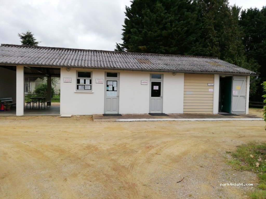 Camping Municipal Saint-Mayeul — foto 2