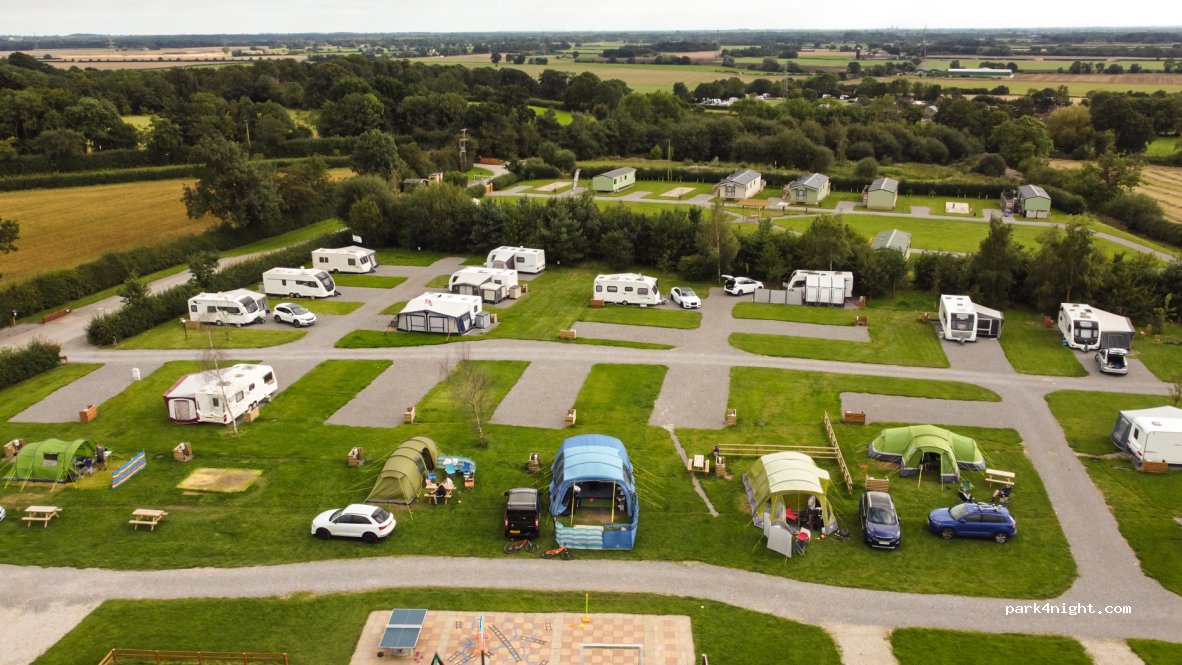 York Meadows Caravan Park — foto