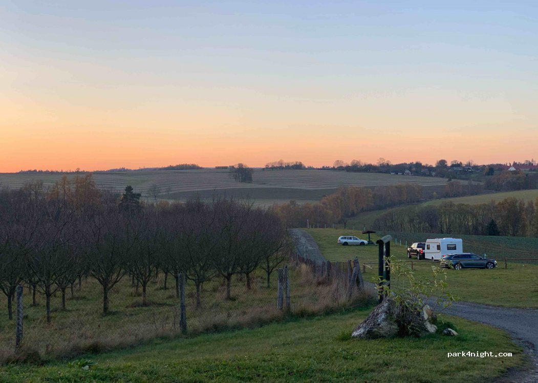 (285 25) Bohdaneč - Unnamed Road — foto 3
