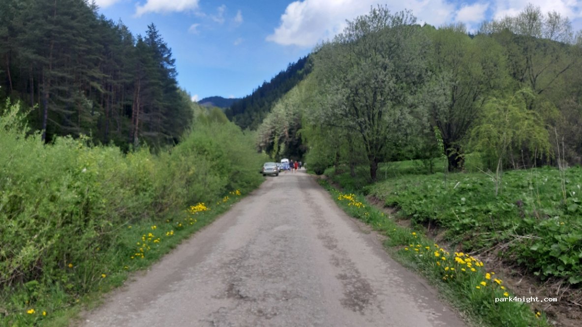 (034 82) Kalameny - Unnamed Road — foto