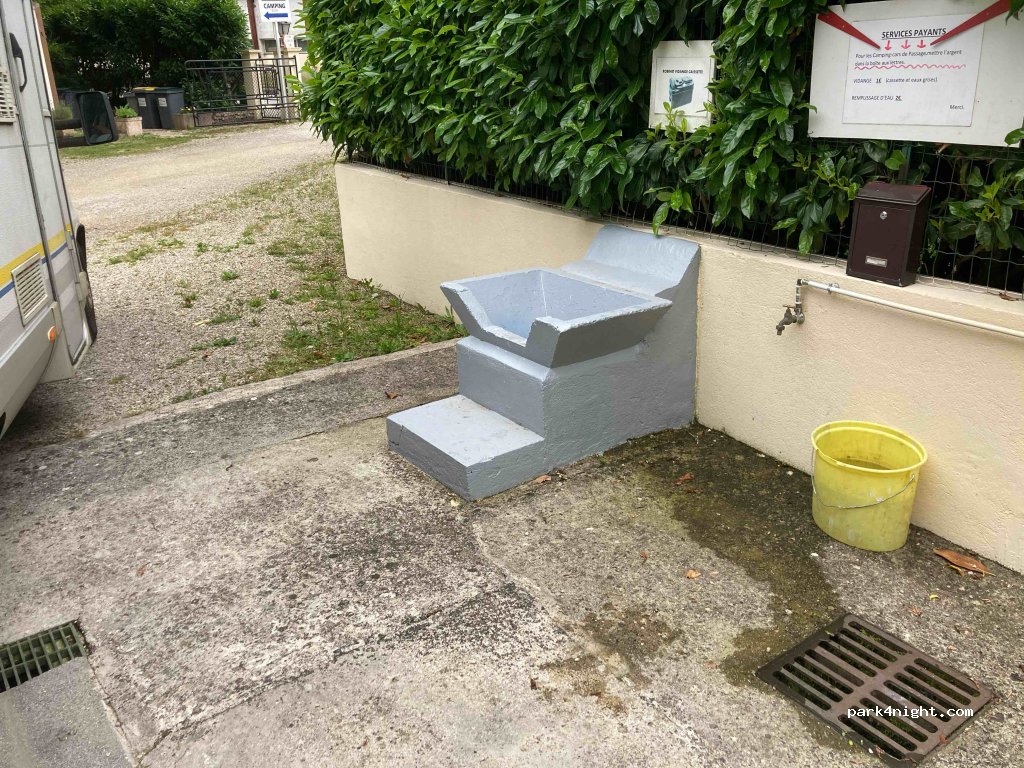 (01230) Saint-Rambert-en-Bugey - 81 L'Hermitage — foto 3