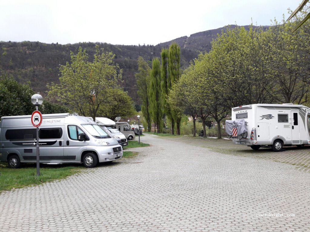 Area Sosta Camper Cannobio — foto