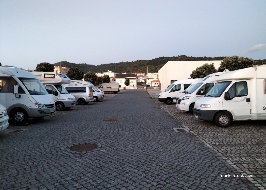(4910-435) Vila Praia de Âncora - 10 Bairro dos Pescadores — foto 2
