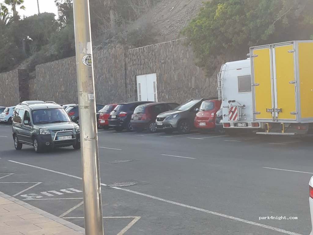(35100) San Bartolomé de Tirajana - 93 Paseo Costa Canaria — foto