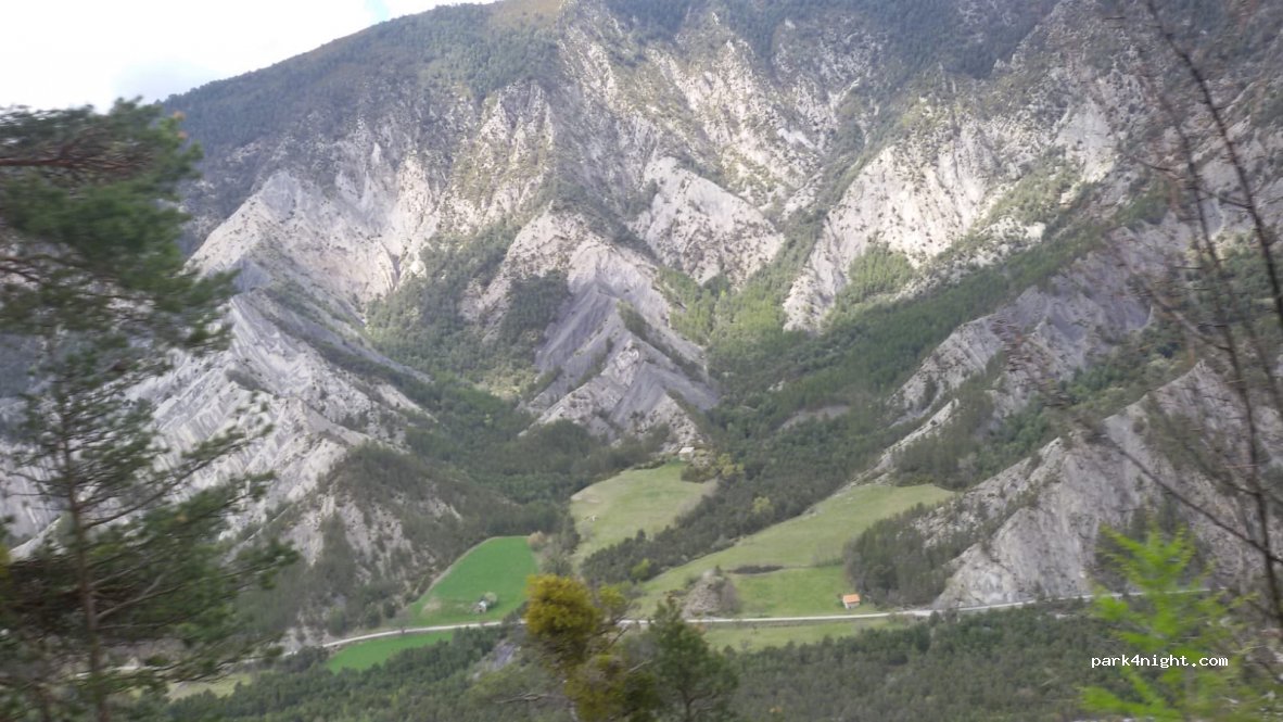 (04420) Prads-Haute-Bléone - Unnamed Road — foto
