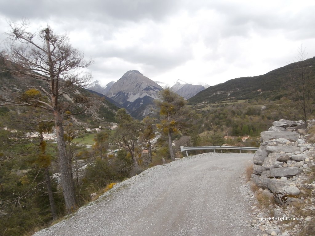 (04420) Prads-Haute-Bléone - Unnamed Road — foto 3