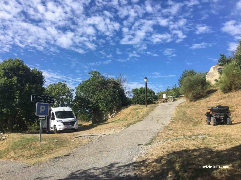 (04510) Aiglun - Le Village — foto 2