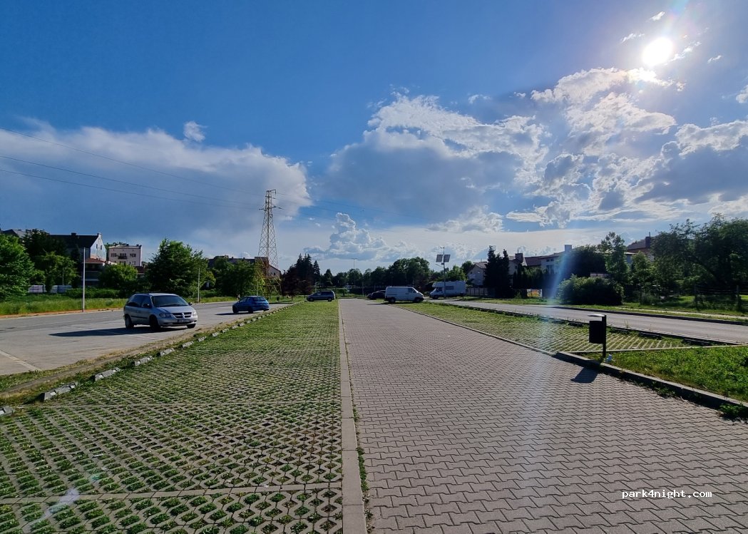 (38-400) Krosno - 8A Stanisława Okrzei — foto 2