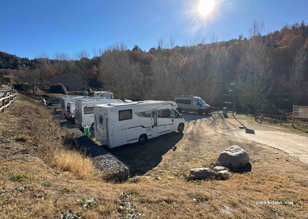 Área de Autocaravanas Viladrau — foto 3