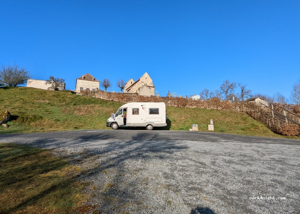 (23500) Saint-Georges-Nigremont - D35 — foto 3