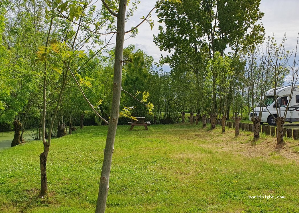 (85770) Le Poiré-sur-Velluire - 10 Route des Huttes — foto 2
