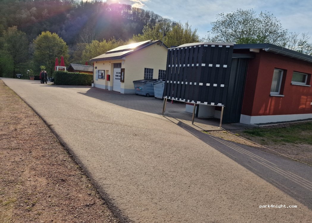 Reisemobilpark Saarburg — foto 3