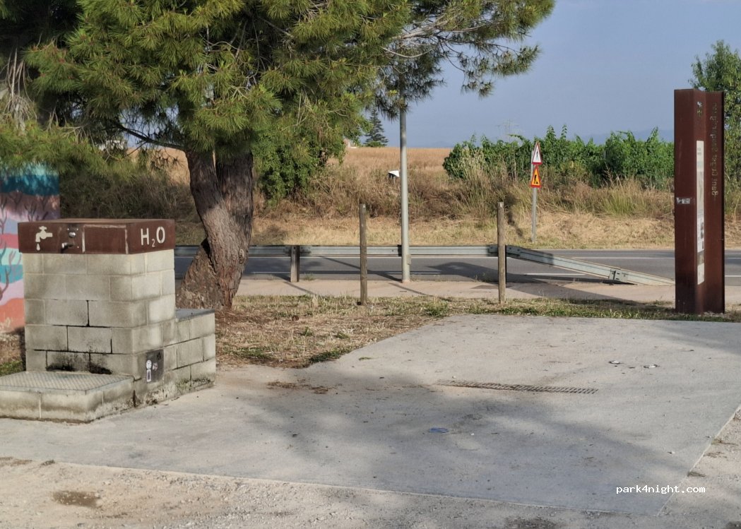 (08798) Sant Cugat Sesgarrigues - 4 Carretera S Sadurni — foto 4