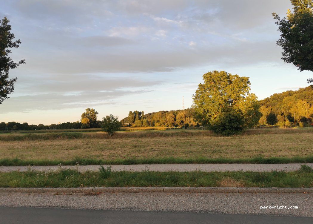 (84036) Landshut - 9 Kiem-Pauli-Straße — foto 3