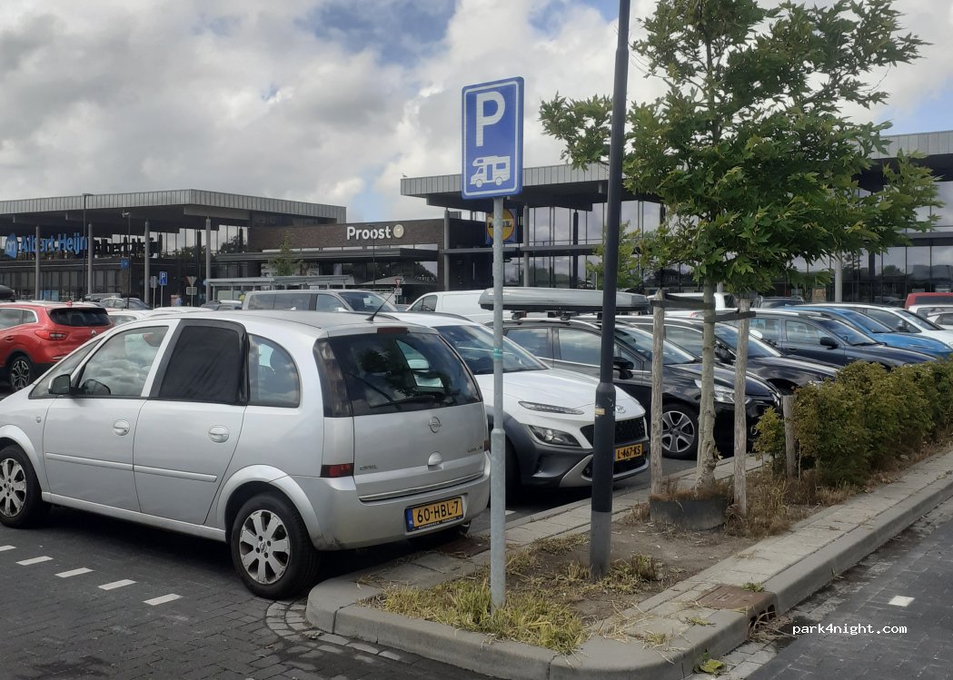 (4301 XG) Zierikzee - 8 Haringvlietplein — foto 2